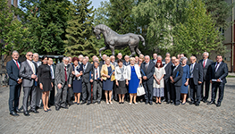 The University of Veterinary Medicine and Pharmacy in Košice held the Golden graduation for former graduates again this year