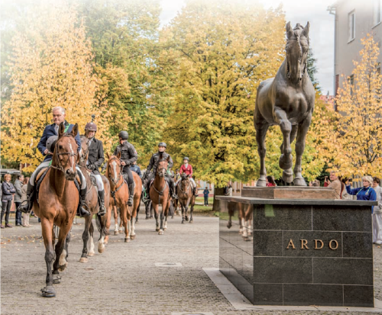 Horse riders greet Košice