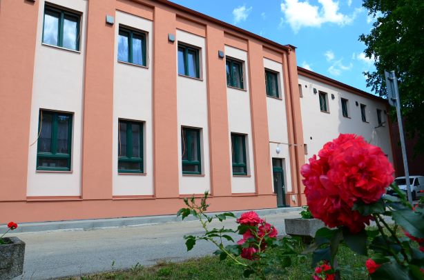Šiesta zrekonštruovaná budova v areáli UVLF opäť slúži svojmu účelu
